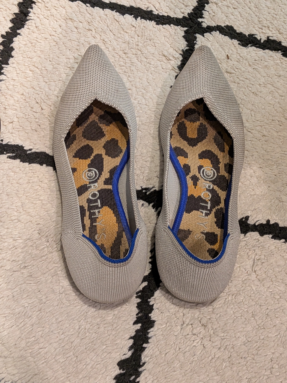 Rothy's Light Gray Pointed Toe Knit Ballet Flats with Blue Trim, Size 8
